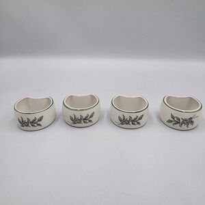 VTG 4 Nikko Happy Holidays Christmas Napkin Rings Ceramic Holly Berry Japan